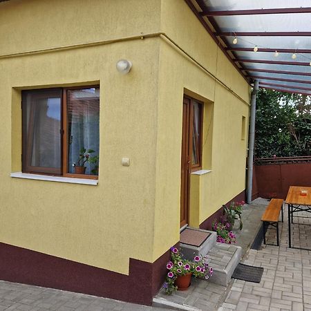1 For Rent Otel Kaloşvar Dış mekan fotoğraf
