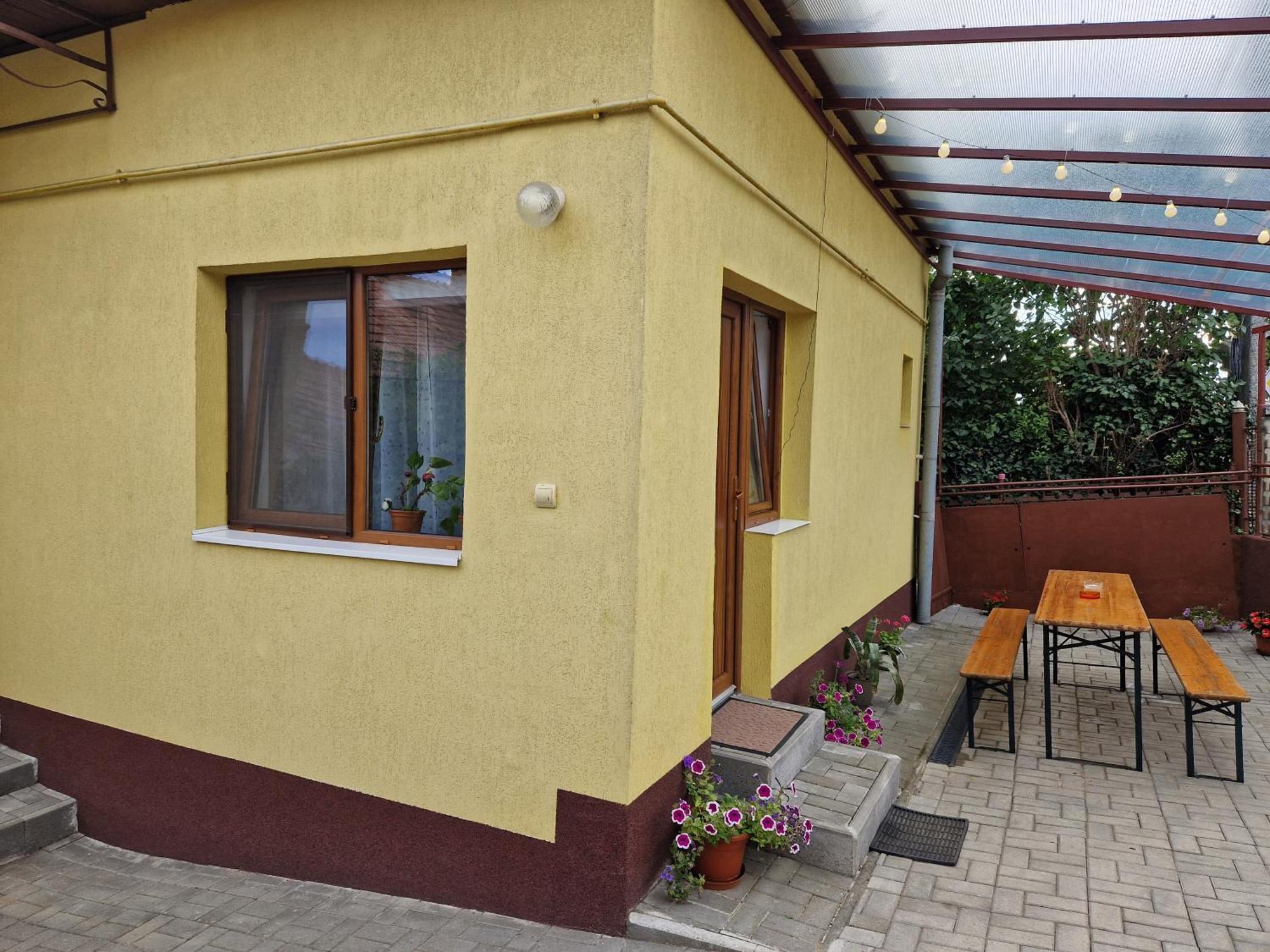 1 For Rent Otel Kaloşvar Dış mekan fotoğraf